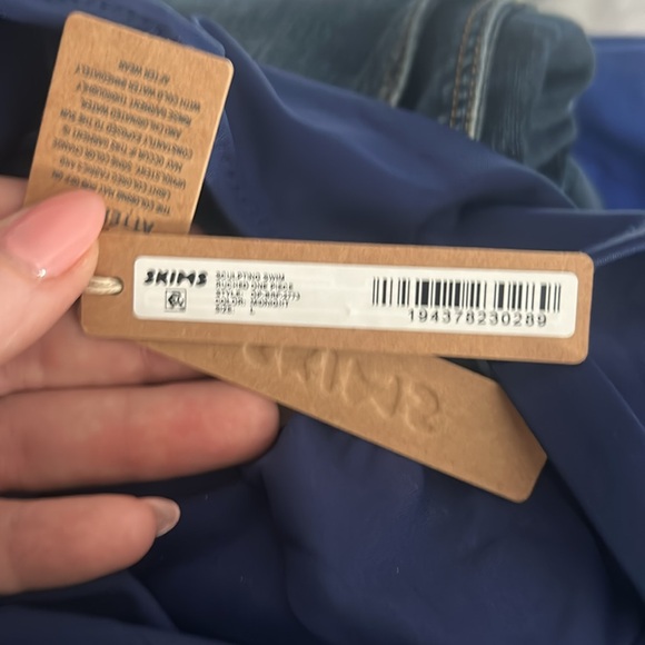 Skims size large swim, dress brand new with tag - Picture 3 of 3